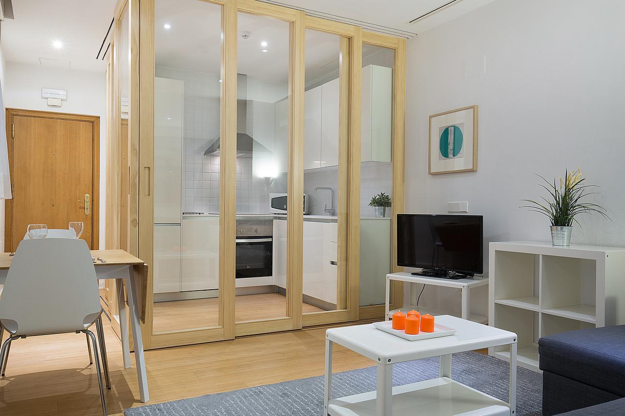 Apartamentos San Lorenzo 26 마드리드 외부 사진