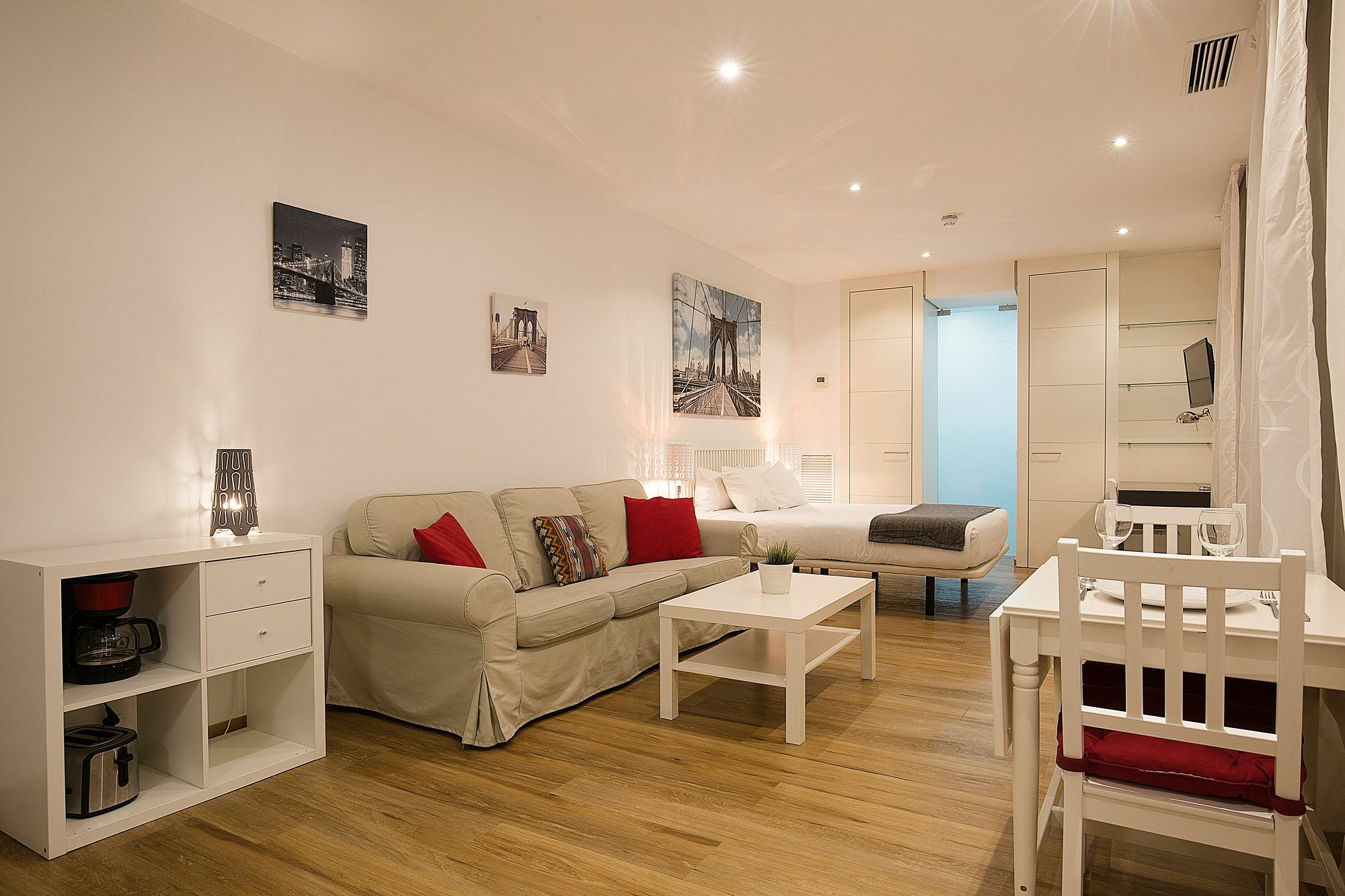 Apartamentos San Lorenzo 26 마드리드 외부 사진