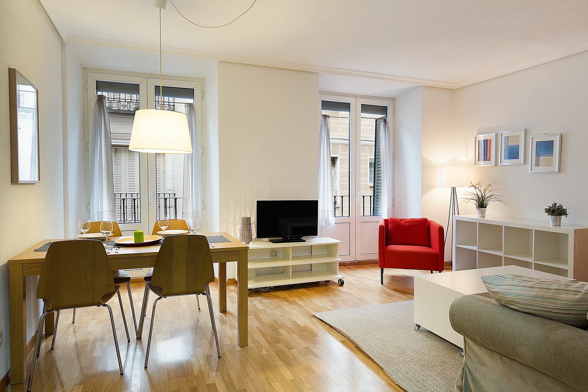 Apartamentos San Lorenzo 26 마드리드 외부 사진